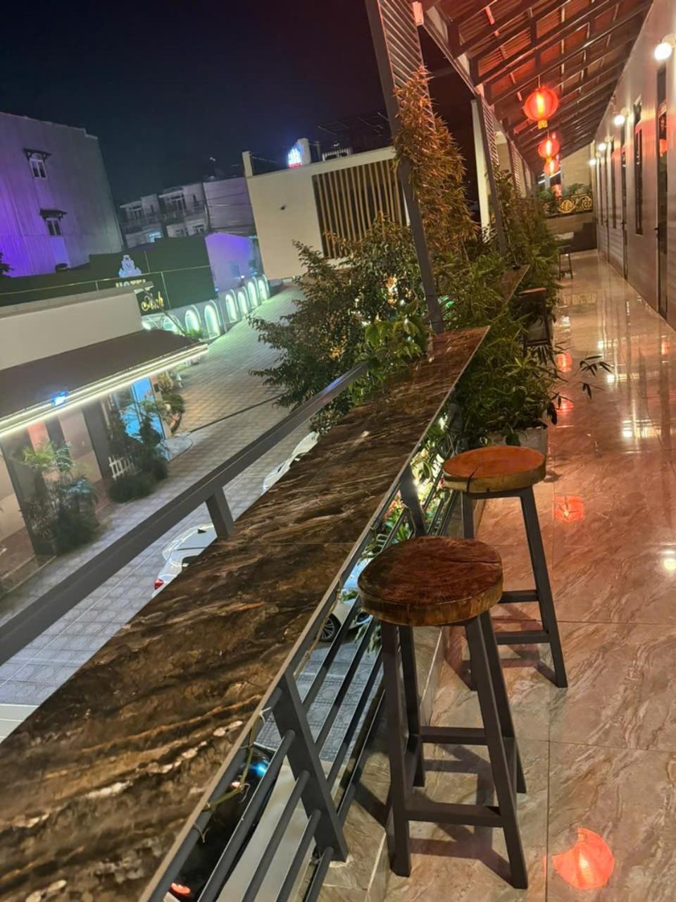 Nam Anh Hotel Баолок Экстерьер фото