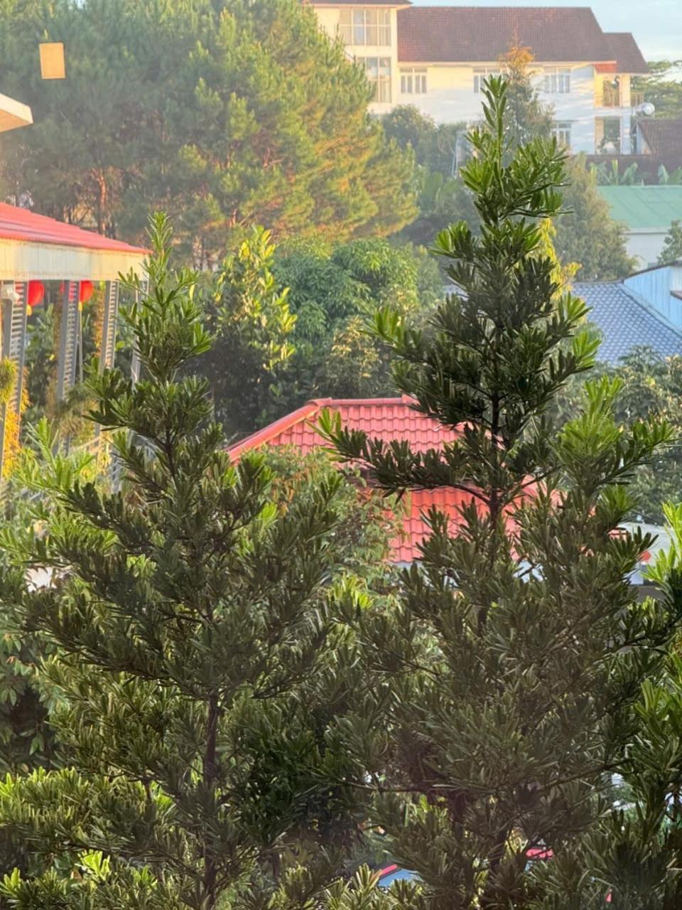 Nam Anh Hotel Баолок Экстерьер фото